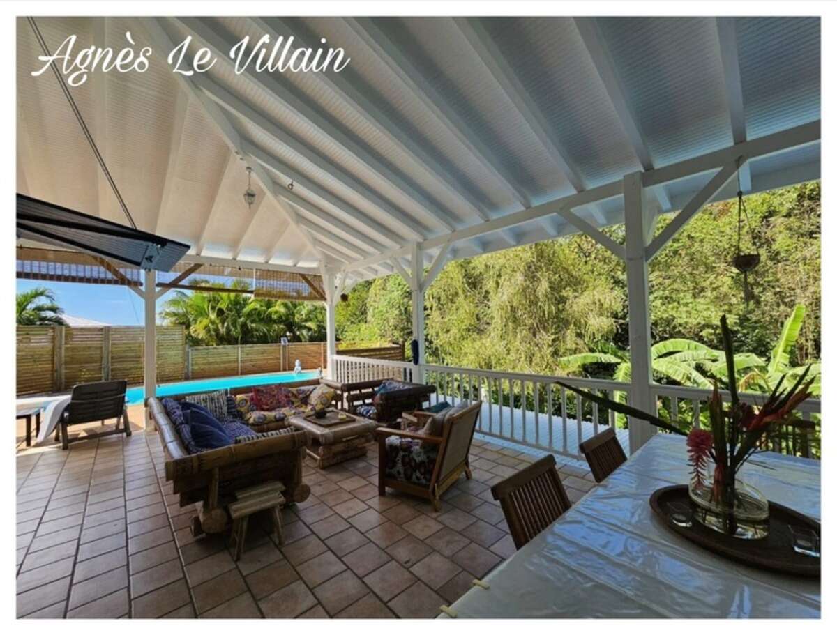 Villa Piscine + 2 Logements Piscine proche Plage Grande Anse