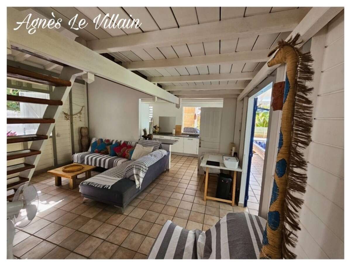 Villa Piscine + 2 Logements Piscine proche Plage Grande Anse