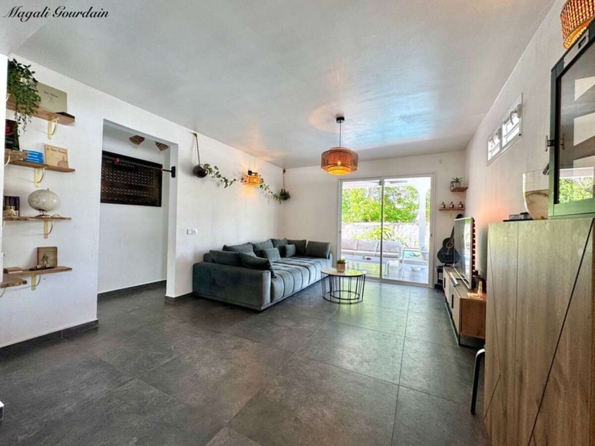 En Exclusivité - Villa Renovee Avec Piscine - Saint Francois