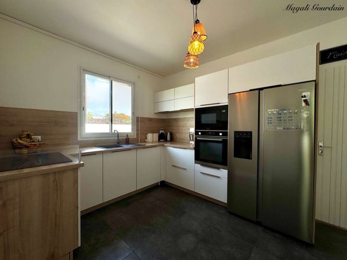 En Exclusivité - Villa Renovee Avec Piscine - Saint Francois