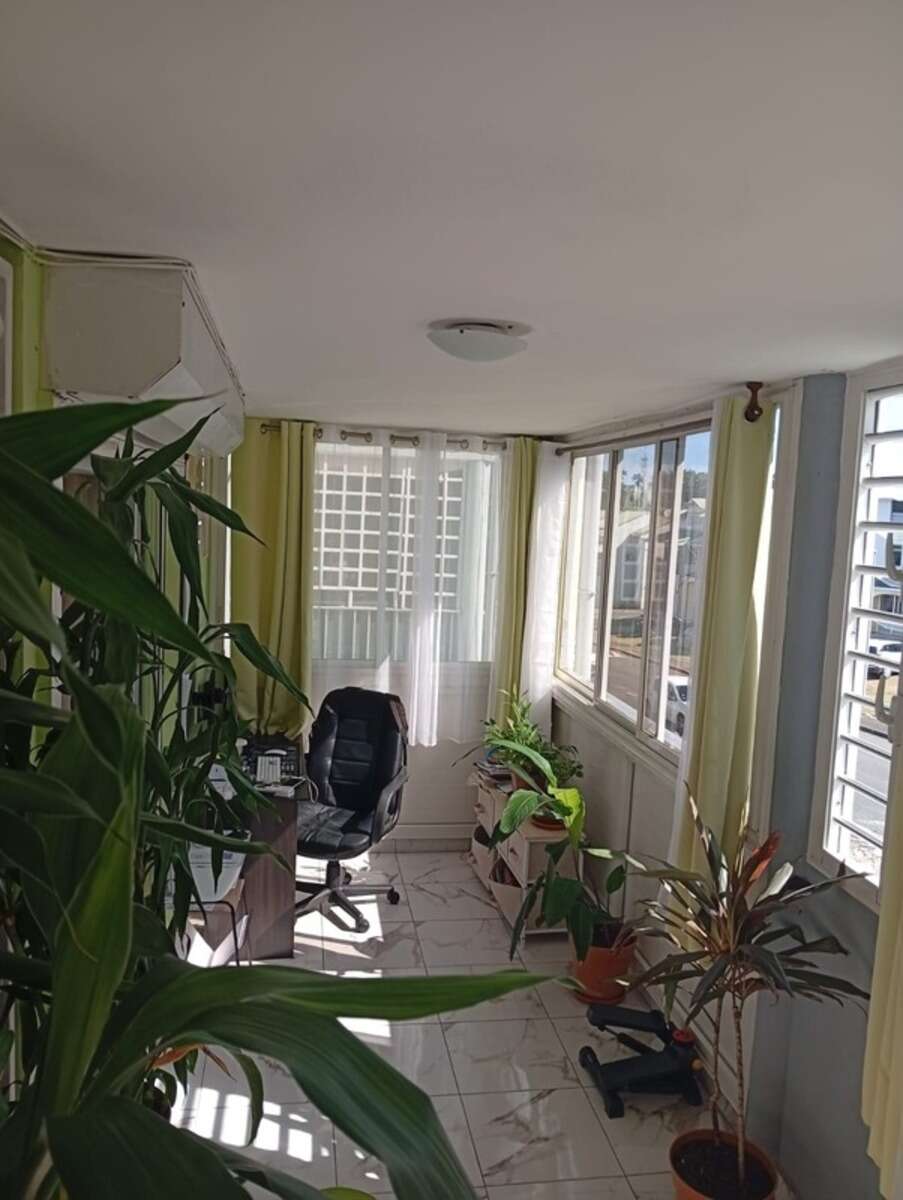 Appartement 4 pièces Baie Mahault (971)