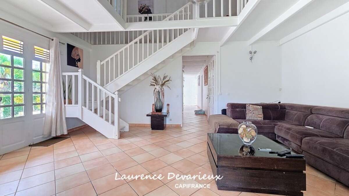 Maison 5 pièces Vue Mer Saint Claude (971)