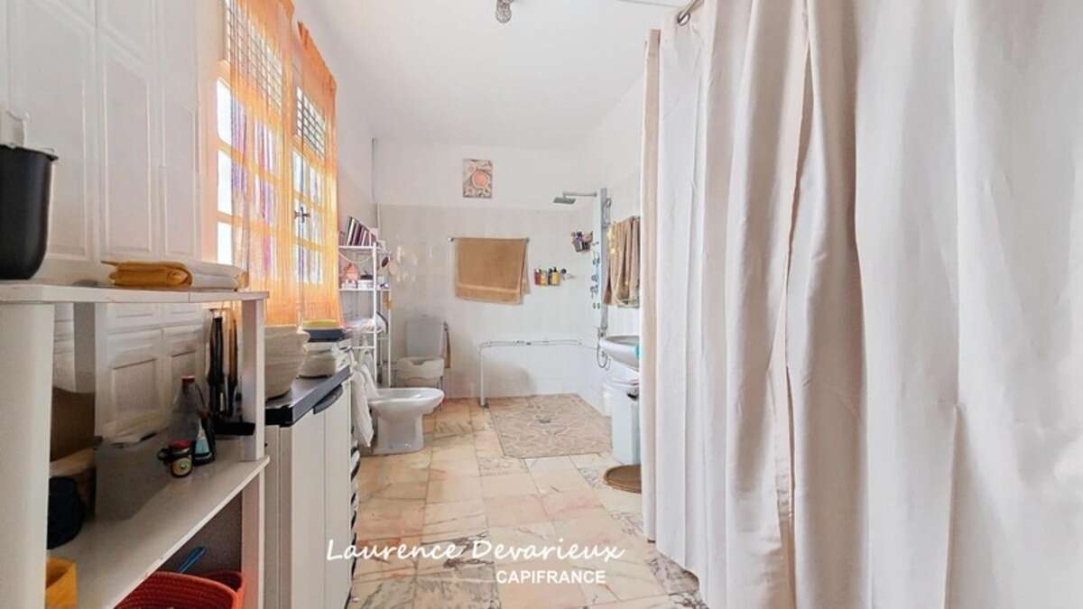 Maison 5 pièces Vue Mer Saint Claude (971)