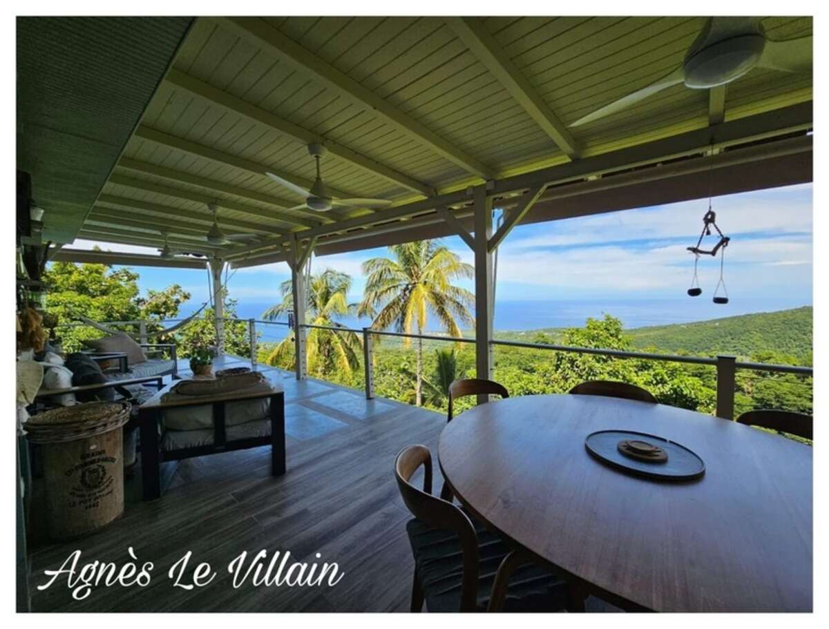 Villa + Appartement T3 Vue Mer et Morne avec Piscine sur 3