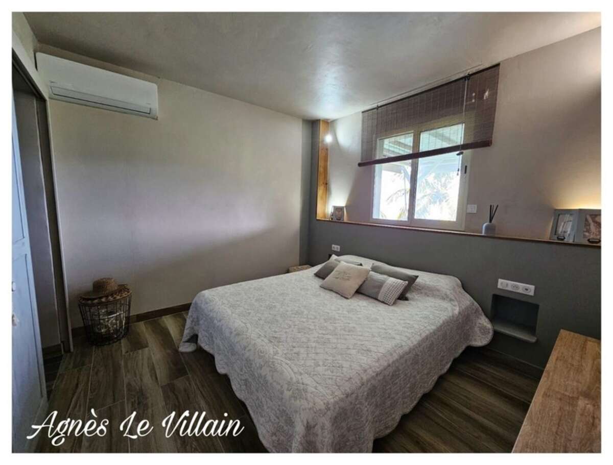 Villa + Appartement T3 Vue Mer et Morne avec Piscine sur 3