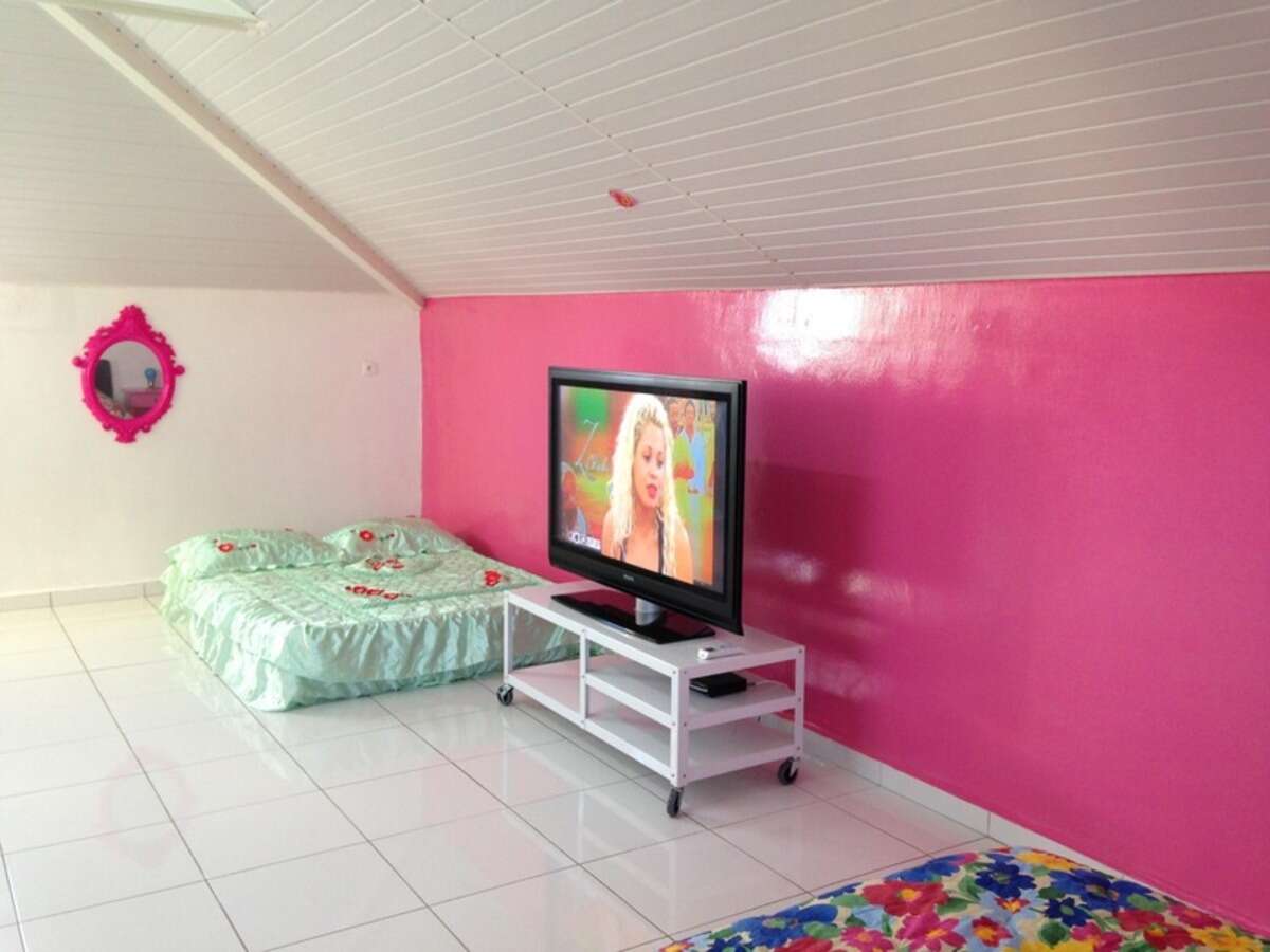 En Exclusivite - - Grande Maison Familiale Avec Fort