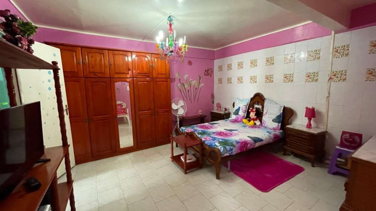 En Exclusivite - - Grande Maison Familiale Avec Fort