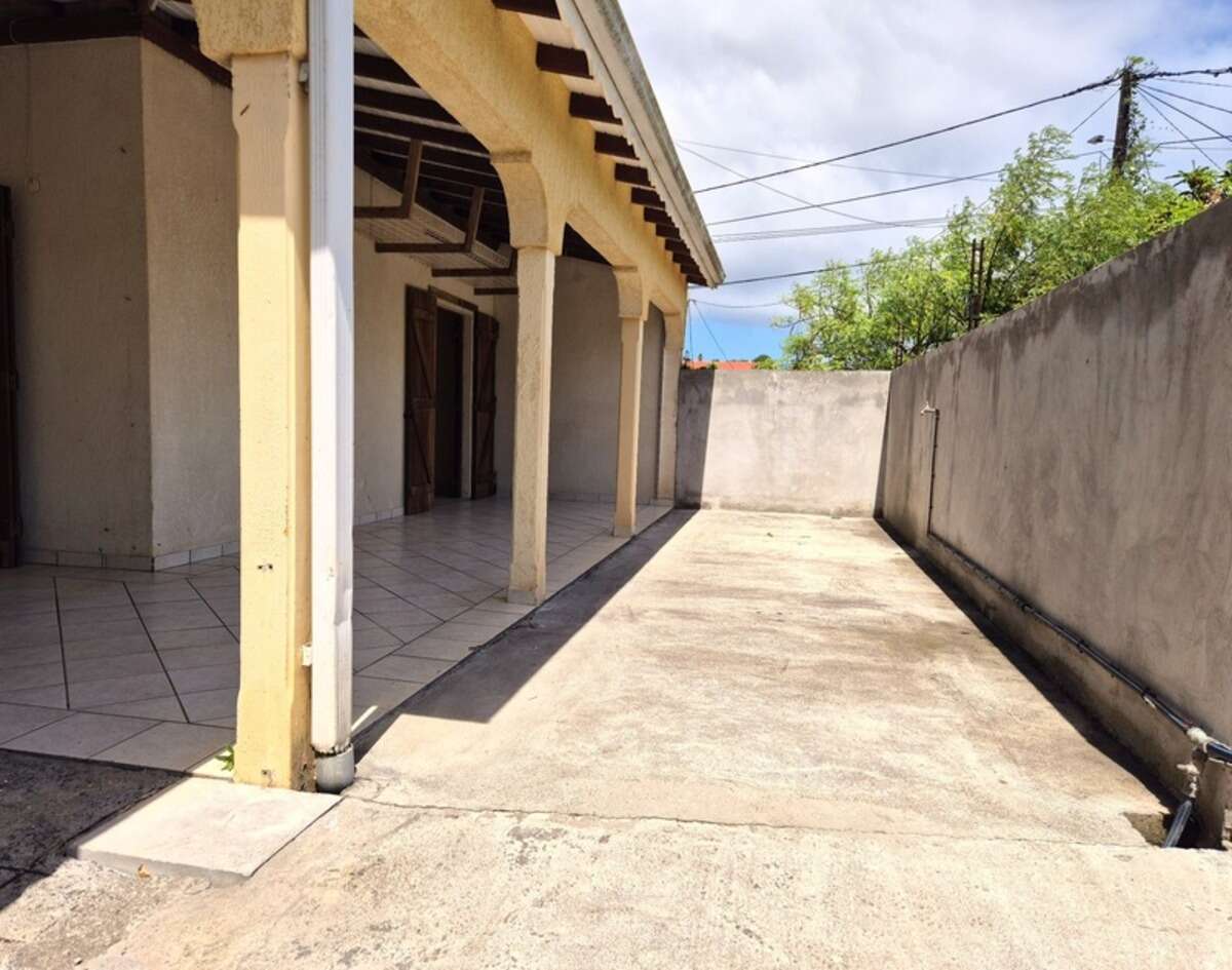 Maison 3 pièces Trois Rivieres (971)