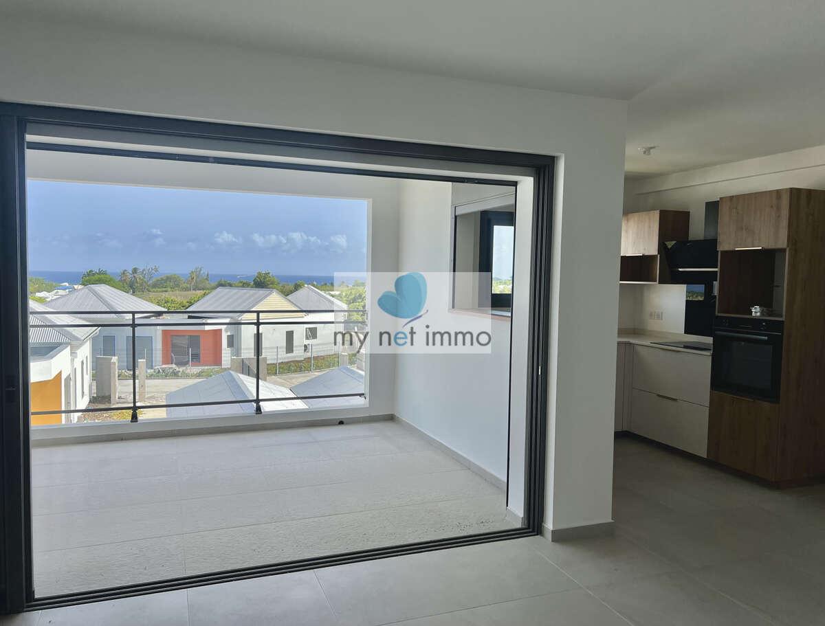 Appartement T2 neuf non meublé avec belle vue mer dans une